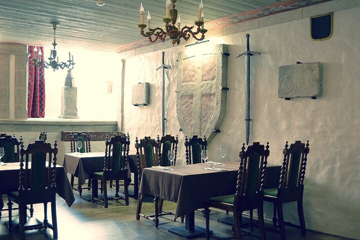 Dining 66 of 119