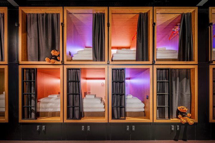 Room 6 of 54