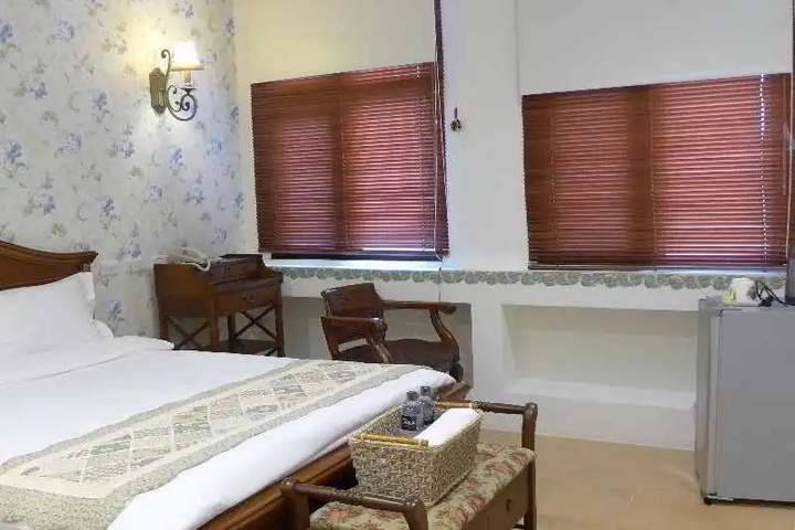 guest_rooms