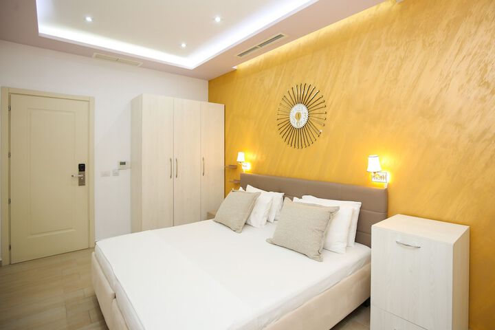 Room 30 of 51