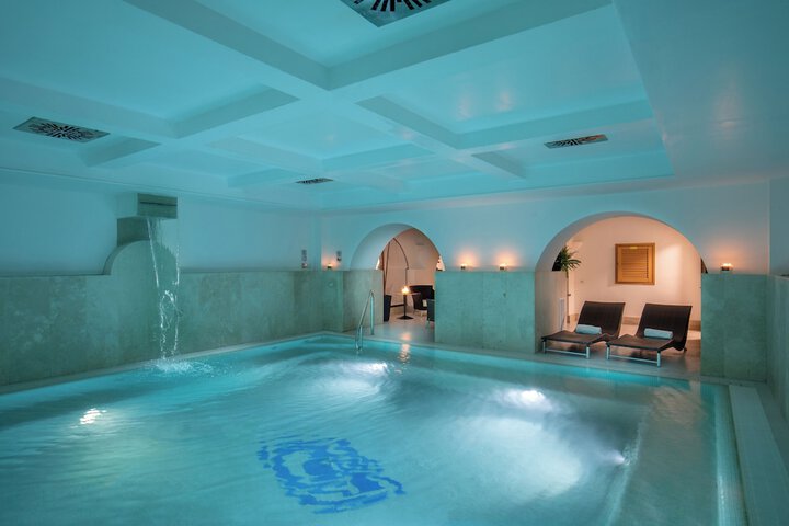Spa 41 of 58