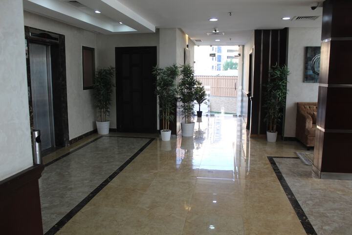 Hotel Interior 6 of 33