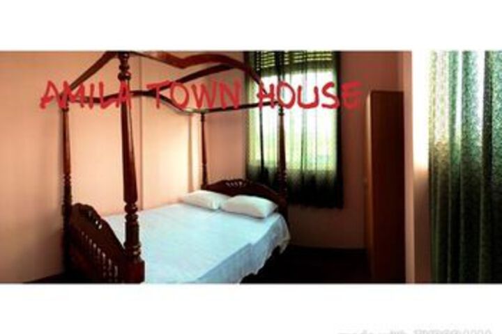 Room 53 of 87