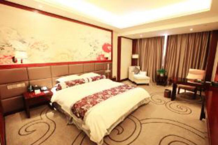 Room 21 of 23