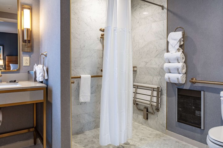 Bathroom shower