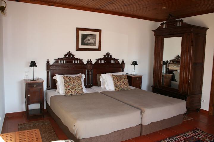 Room 16 of 62