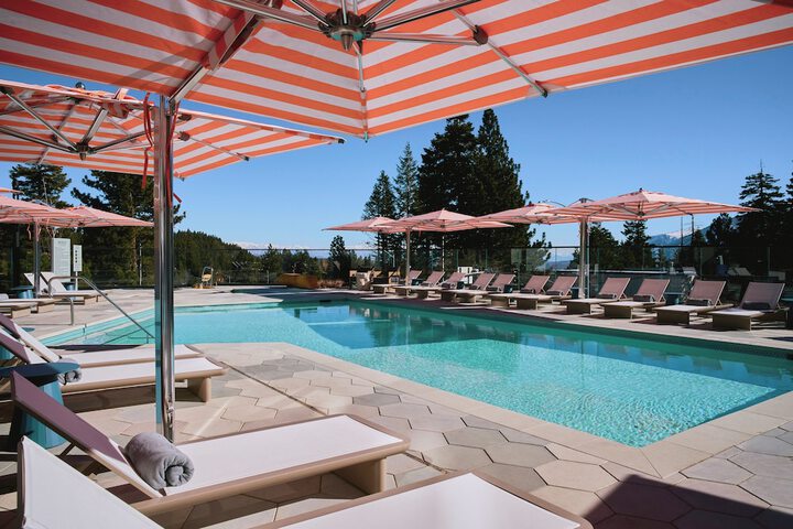 Pool 43 of 54