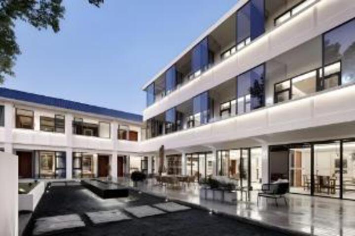 Floral Hotel·Ningbo Ciqili Hotel (Cicheng Ancient County City Branch)