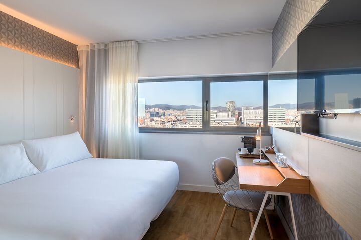 Room 29 of 63