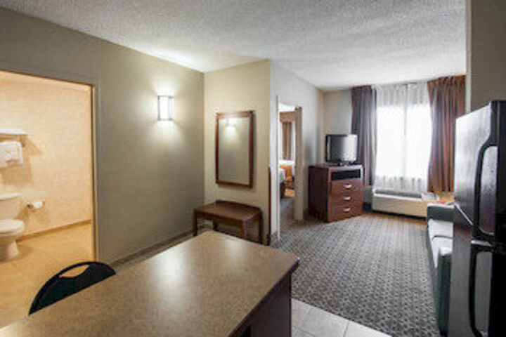 Room 27 of 45