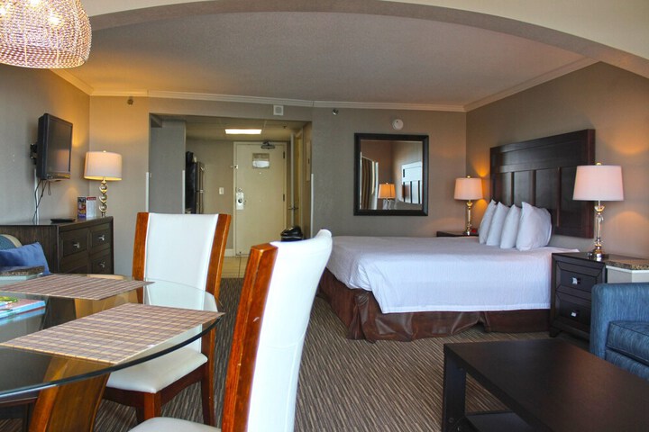 Room 5 of 20
