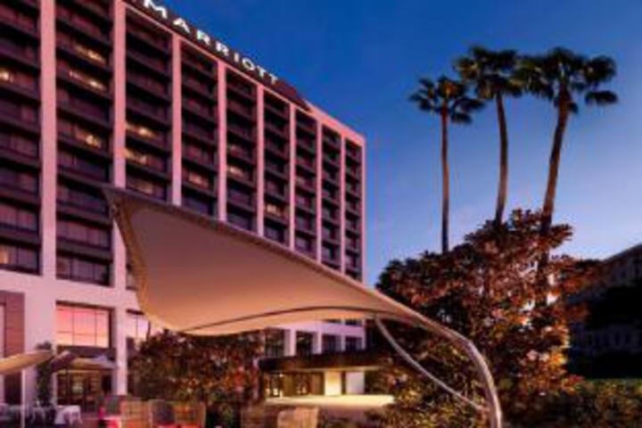 Hotel 17 of 33
