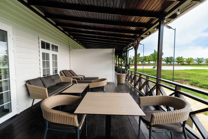 Terrace/Patio 33 of 54