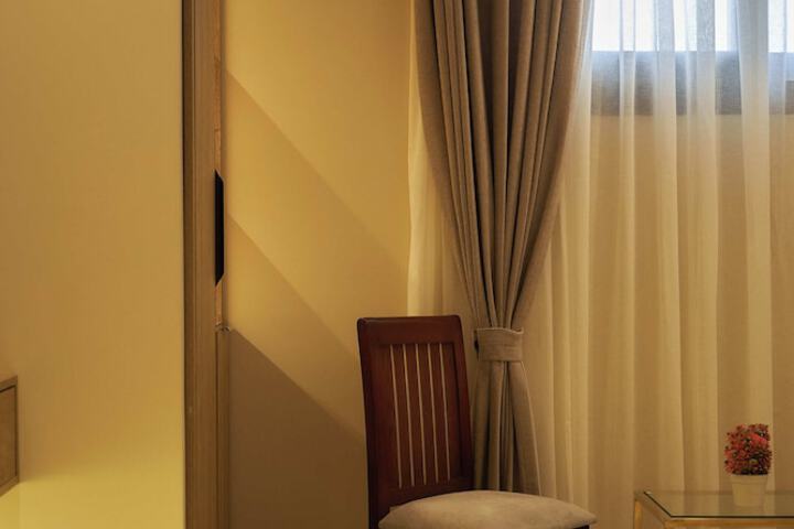 Room 21 of 148