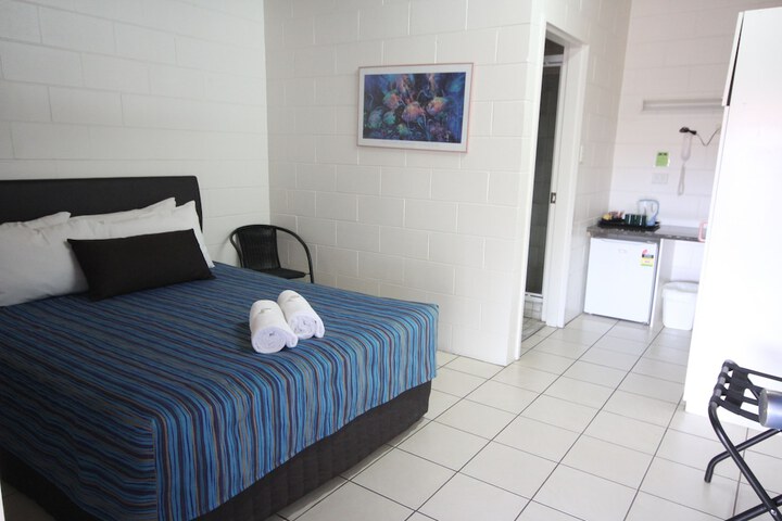 Room 6 of 21