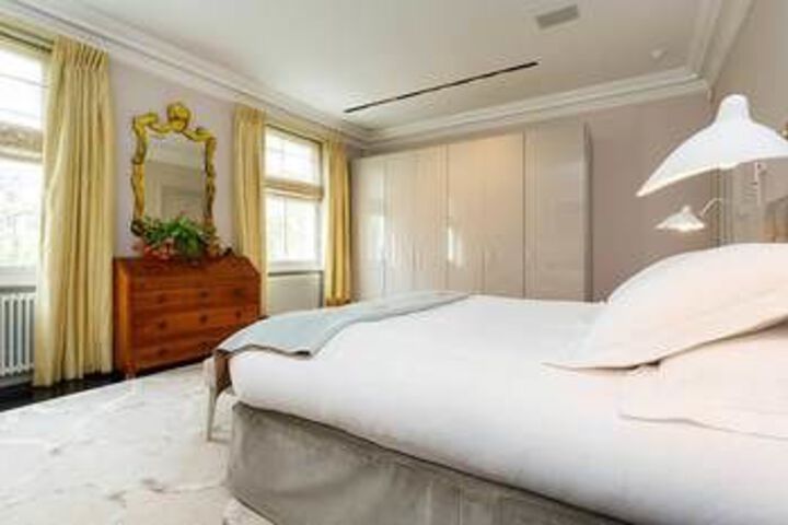 Room 10 of 41