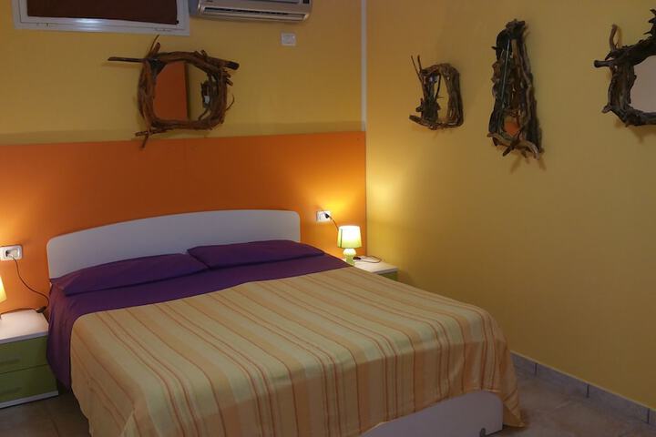Room 22 of 120