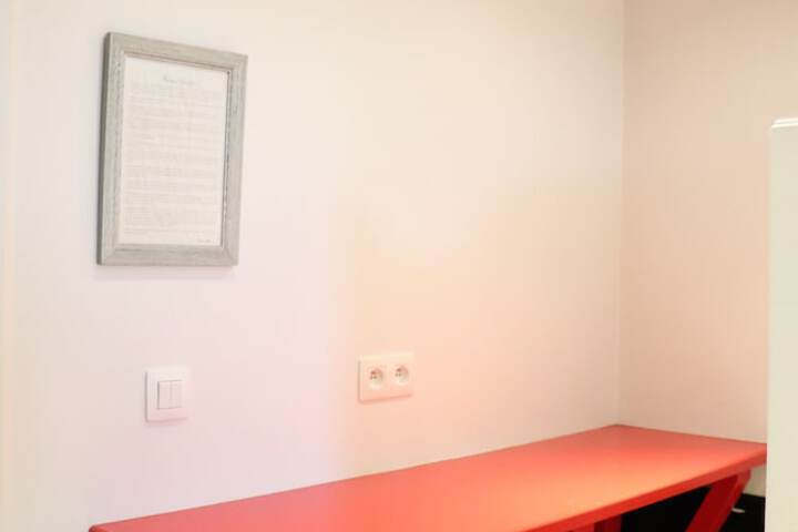 Room 19 of 51