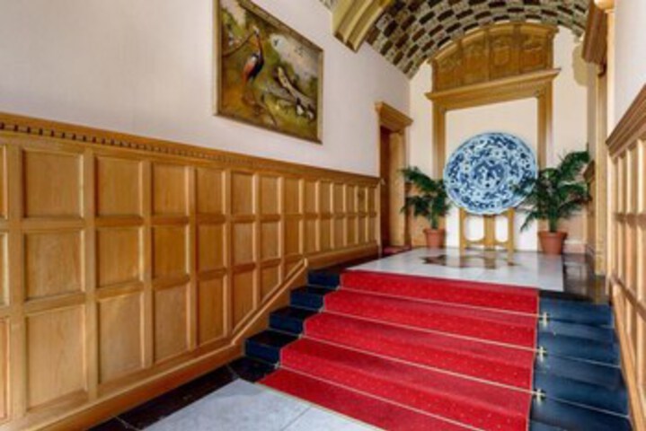 Ballroom/Hall 5 of 16
