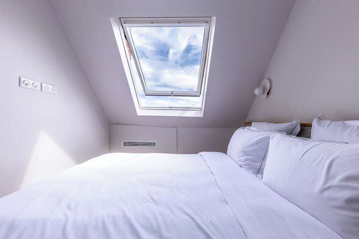 Room 48 of 158