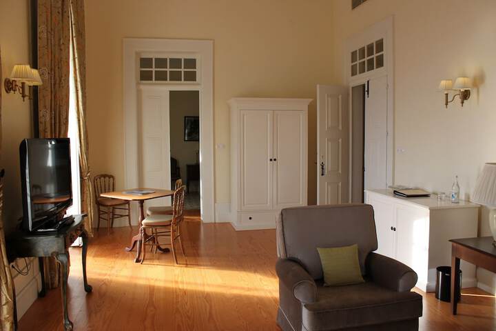Room 10 of 54