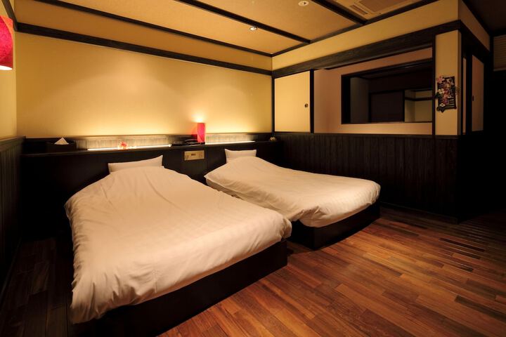 Room 26 of 64