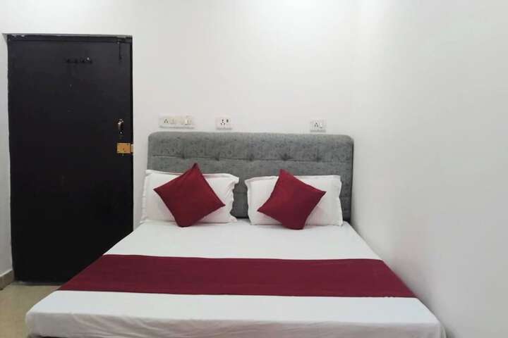 Room 5 of 23