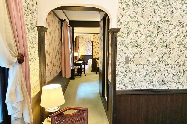 Room 14 of 121