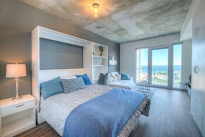Room 41 of 49