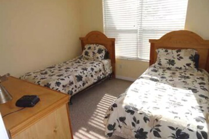 Room 15 of 20