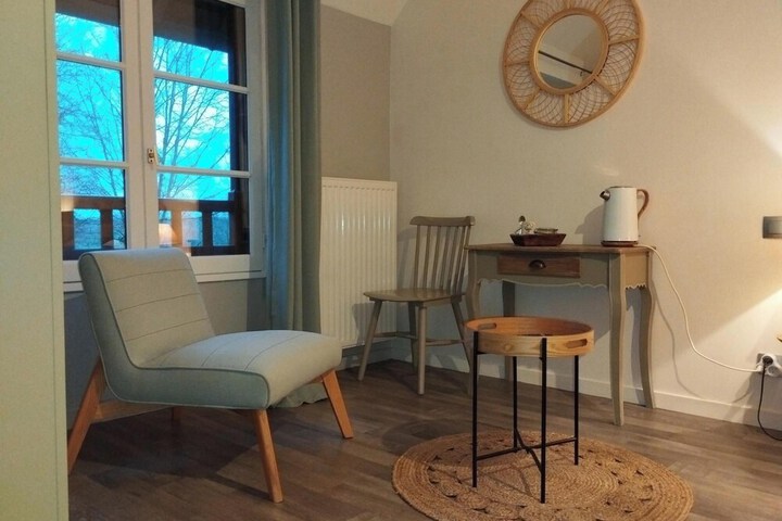 Room 10 of 49