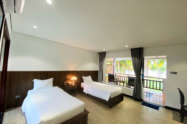Room 36 of 140