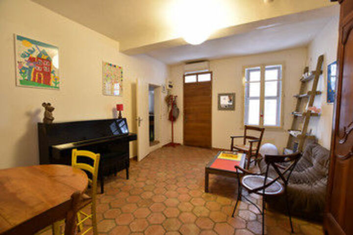 Room 15 of 19
