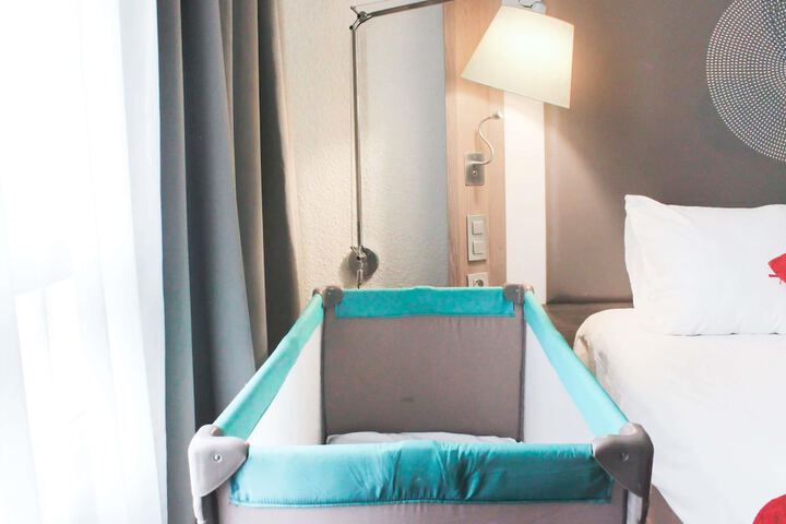 Room 40 of 209