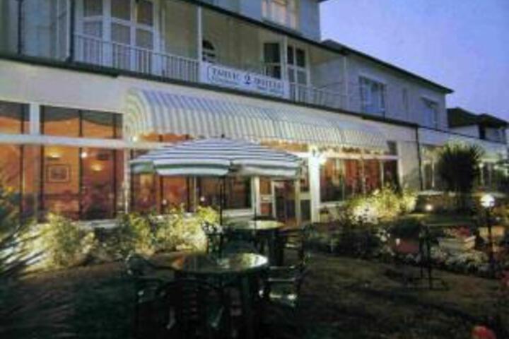 Tarvic 2 Hotel