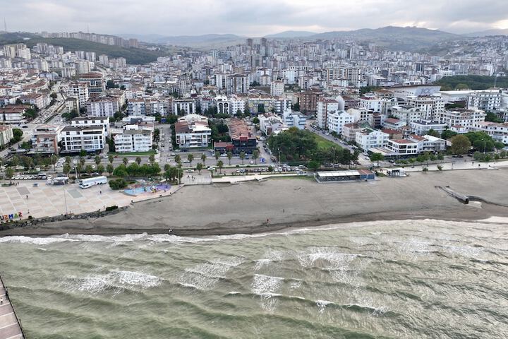 Beach 19 of 25