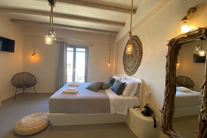 Room 21 of 46