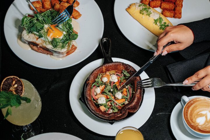 Breakfast/Coffee Service 54 of 71