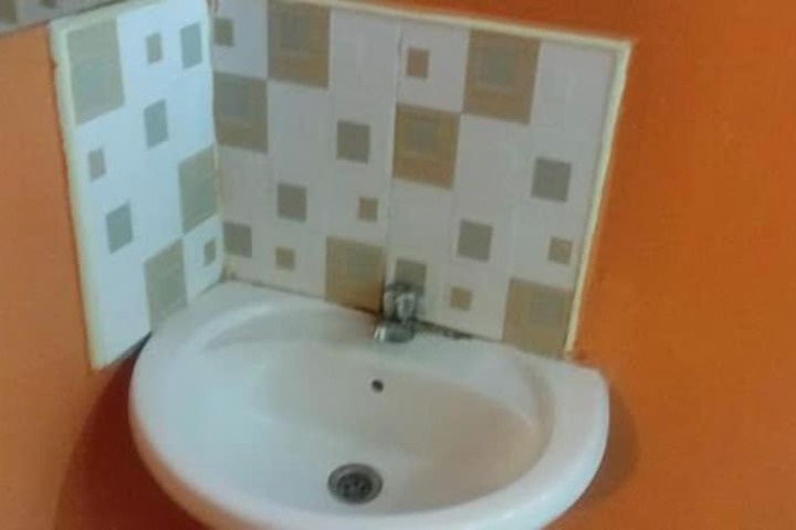 Room 15 of 20
