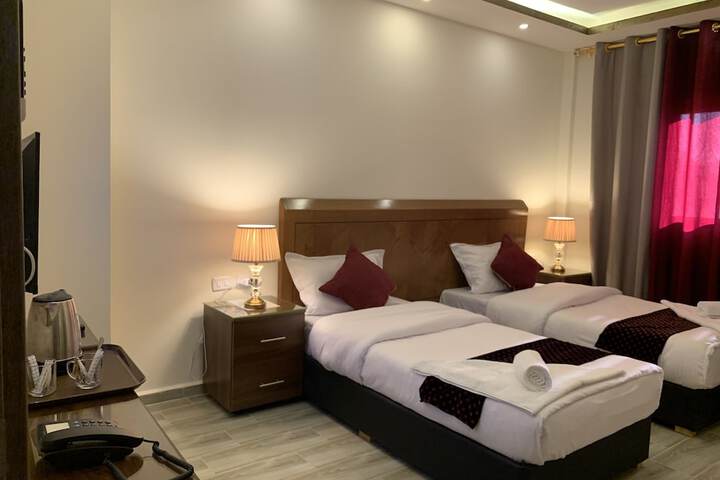 Room 15 of 65