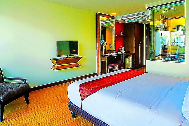 Room 20 of 192