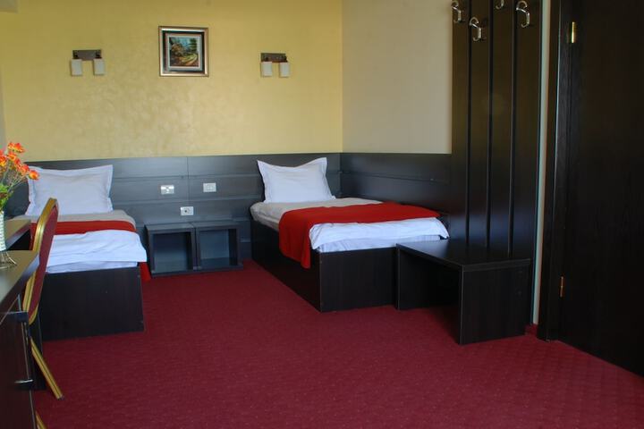 Room 15 of 51