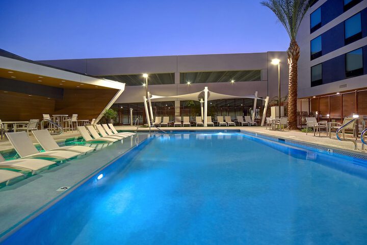 Pool 31 of 70