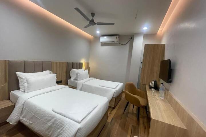 Room 7 of 21