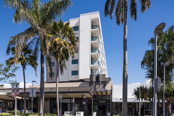Hotel 43 of 44