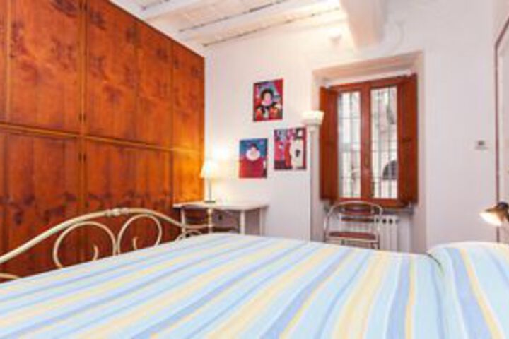 Room 8 of 21