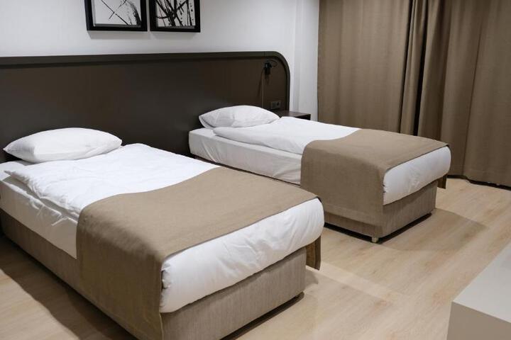 General 3 of 13