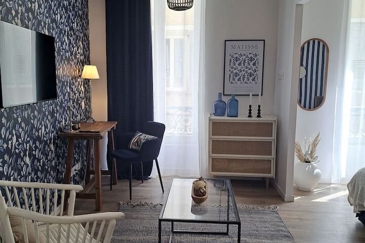 Room 42 of 72