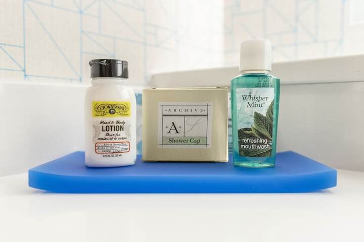 Room amenity