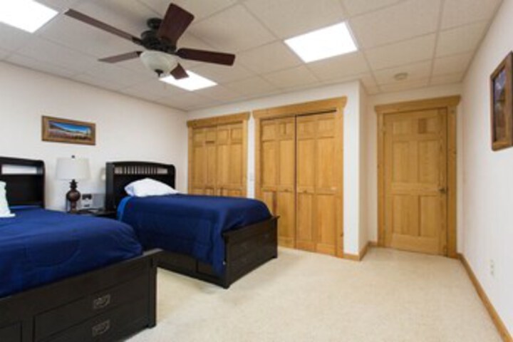 Room 75 of 86